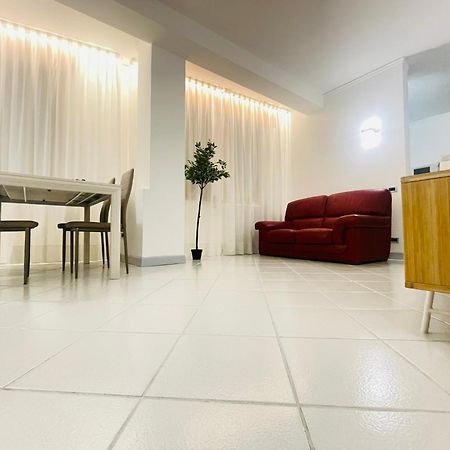 Amikales Rooms Padova Bagian luar foto
